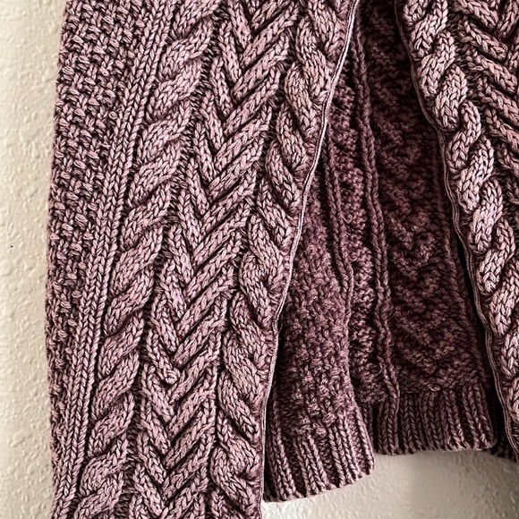 Vintage America Jeans Co Purple Cable-Knit Vest - Picture 4 of 6